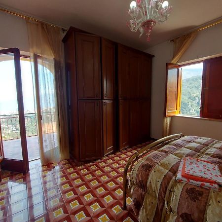 ויקו אקוונסה Margherita House Sorrento מראה חיצוני תמונה
