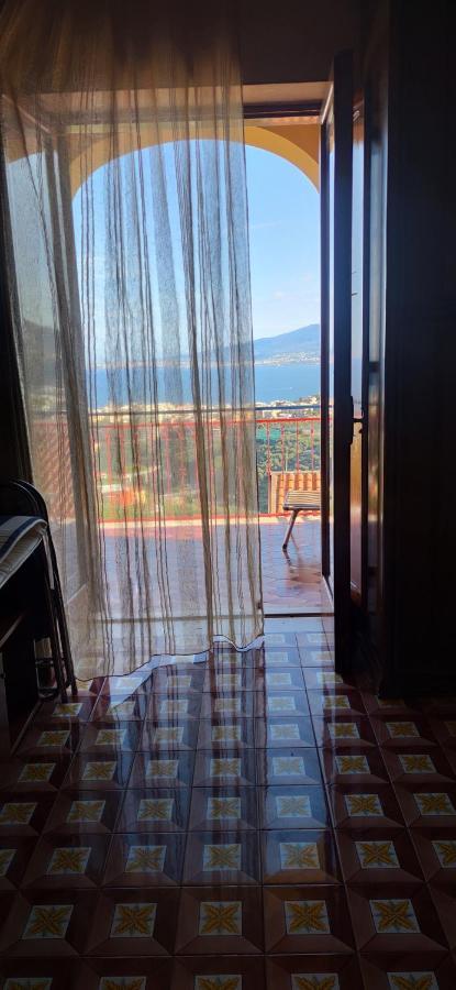 ויקו אקוונסה Margherita House Sorrento מראה חיצוני תמונה