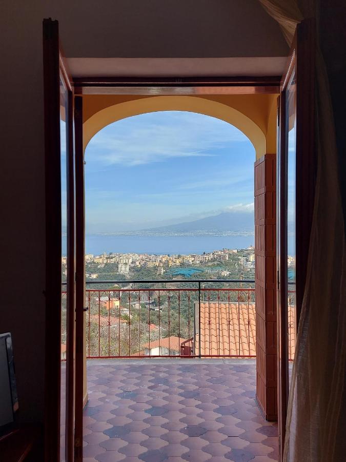 ויקו אקוונסה Margherita House Sorrento מראה חיצוני תמונה
