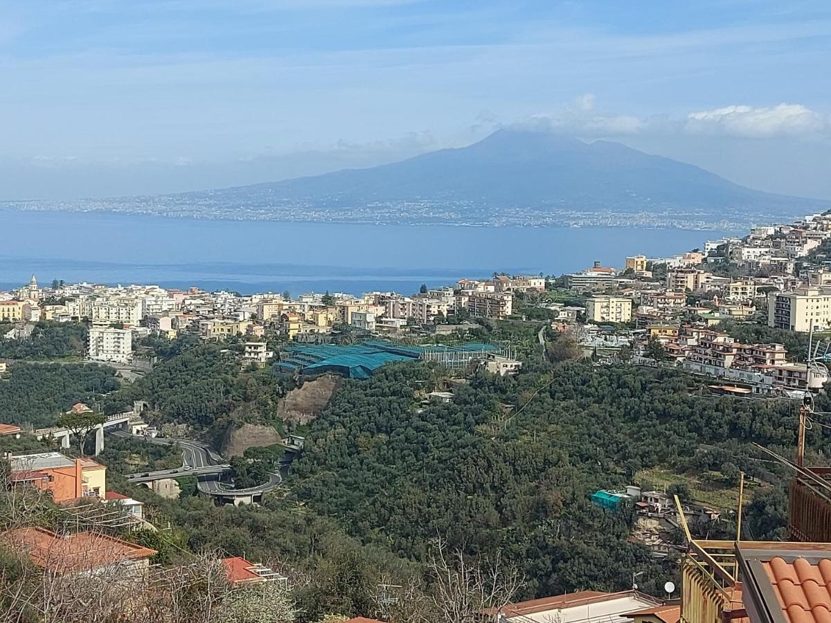 ויקו אקוונסה Margherita House Sorrento מראה חיצוני תמונה